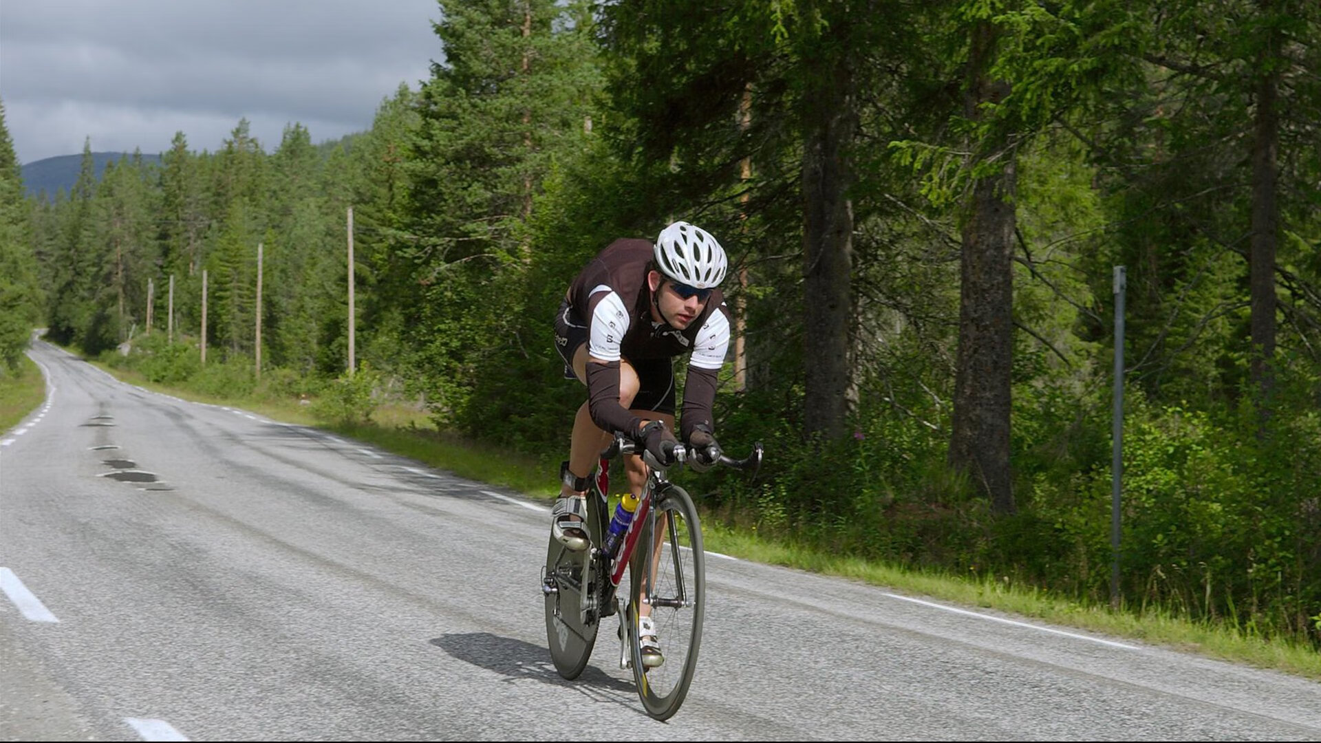 “意甲激烈交锋：谁能夺得最终的荣誉？”，意甲介绍